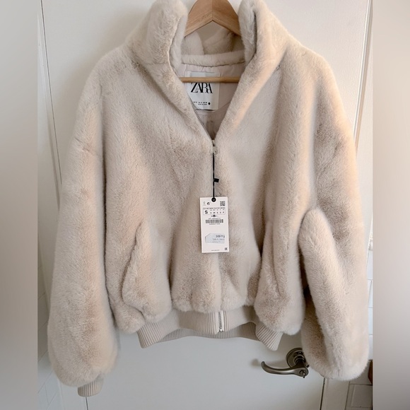 Zara Faux Fur Bomber Jacket - NWT - Picture 4 of 7